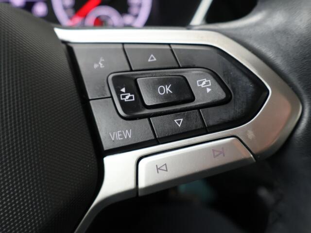 Volkswagen T-Cross 1.0 TSI Style | 110 PK | LED verlichting | Dodehoek detectie | Achteruitrijcamera |