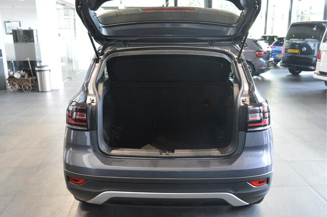 Volkswagen T-Cross 1.0 TSI Life app connect pdc clima 16 inch 110 pk !!