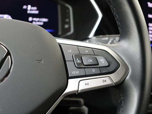 Volkswagen T-Cross 1.0 TSI R-Line | Achteruitrijcamera | Digital cockpit Pro | Navigatie | Adaptieve cruise control | Elektrisch inklapbare buitenspiegels | CarPlay | LED verlichting |