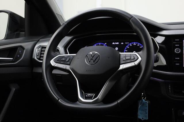 Volkswagen T-Cross 1.0 TSI/110PK R-Line DSG · Camera + Parkeersensoren · Apple/Android Car Play · Navigatie