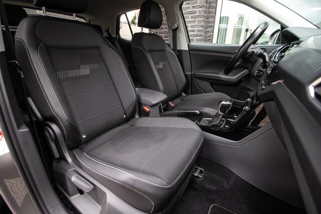 Volkswagen T-Cross 1.0 TSI Style - All-in rijklaarprs | Virtual dash. | 18'' | Stoelverw. | Navi