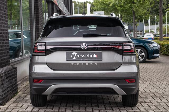 Volkswagen T-Cross 1.0 TSI Style - All-in rijklaarprs | Virtual dash. | 18'' | Stoelverw. | Navi