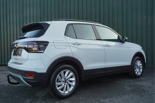 Volkswagen T-Cross 1.0TSI 115pk Automaat + Trekhaak/ Camera/ Carplay/ ACC/ Garantie!