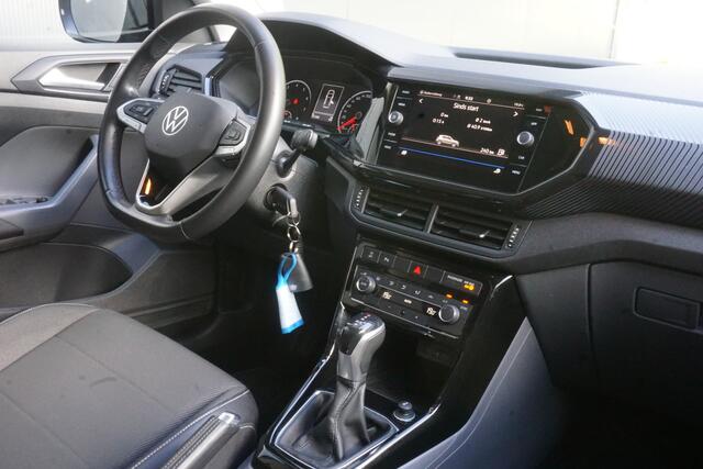 Volkswagen T-Cross 1.0 TSI Life | Origineel NL | Camera | Navigatie | ACC | Climate Control |
