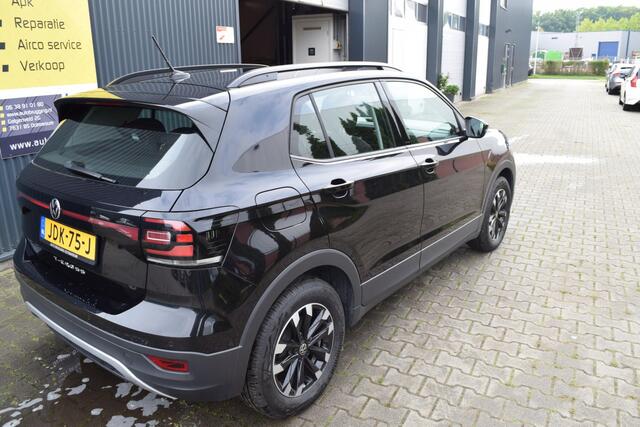 Volkswagen T-Cross 1.0 TSI Go