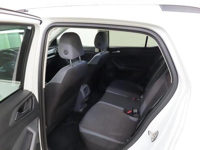 Volkswagen T-Cross 115pk TSI Automaat Style Navi Camera Ad Cruise Winter Parking Dodehoek pack Dealeronderhouden