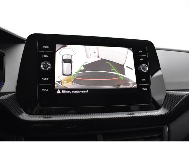 Volkswagen T-Cross Life Edition 1.0 TSI 95 pk 5 versn. Hand · Achteruitrijcamera · draadloze telefoonlader ·