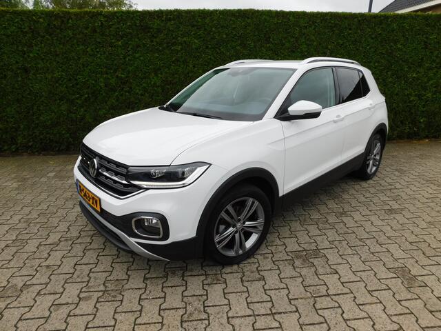 Volkswagen T-Cross 1.0 TSI Style, Navi, Carplay, Camera, Trekhaak.
