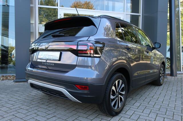 Volkswagen T-Cross 1.5 TSI 150PK Active, Navi, Clima, Apple Carplay/ Android Auto, etc.
