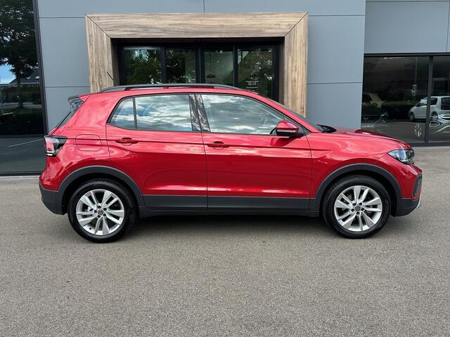 Volkswagen T-Cross 1.0 TSI 115pk DSG Life | Camera | Navi | 4-season banden | Adap. Cruise | Fabrieksgarantie tot 8-2029