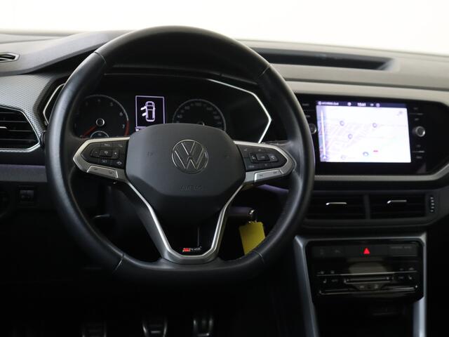 Volkswagen T-Cross 1.0 TSI Go | Navigatie | Parkeerhulp | Carplay | Stoelverwarming |