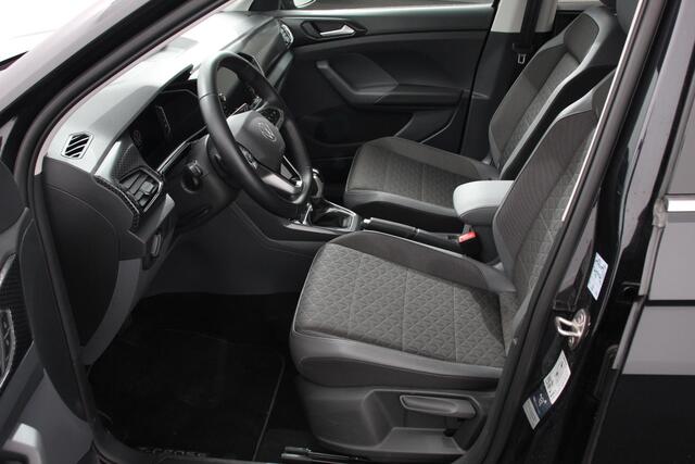 Volkswagen T-Cross 1.5 TSI DSG Style Team Navigatie Apple Carplay/Android Auto Adaptive cruise control Parkeersensoren Camera Stoelverwarming Virtual Cockpit Keyless Entry Lane assist Privacy glas