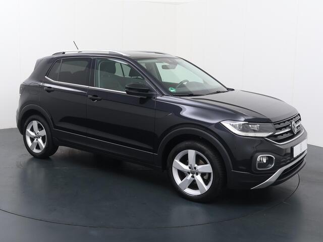 Volkswagen T-Cross 1.0 TSI Style | 110 PK | Navigatiesysteem | Adaptive cruise control | Achteruitrijcamera |