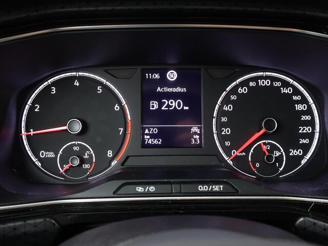 Volkswagen T-Cross 1.0 TSI Style | 110 PK | Navigatiesysteem | Adaptive cruise control | Achteruitrijcamera |