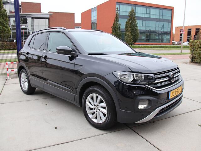 Volkswagen T-Cross 1.0 TSI Style DSG, ACC, Carplay, stoelvw, BOMVOL! Aanbieding!