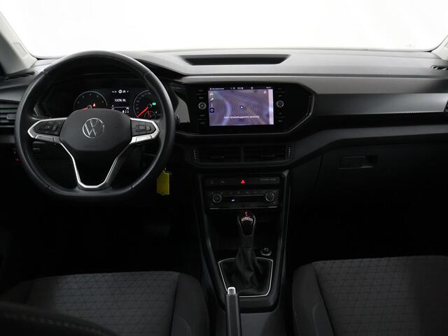 Volkswagen T-Cross 1.5 TSI Style Business R | Navigatie | Camera | DAB | Apple CarPlay/ Android Auto | Stoelverwarming | Climate Control | LED | Adaptieve Cruise Control |