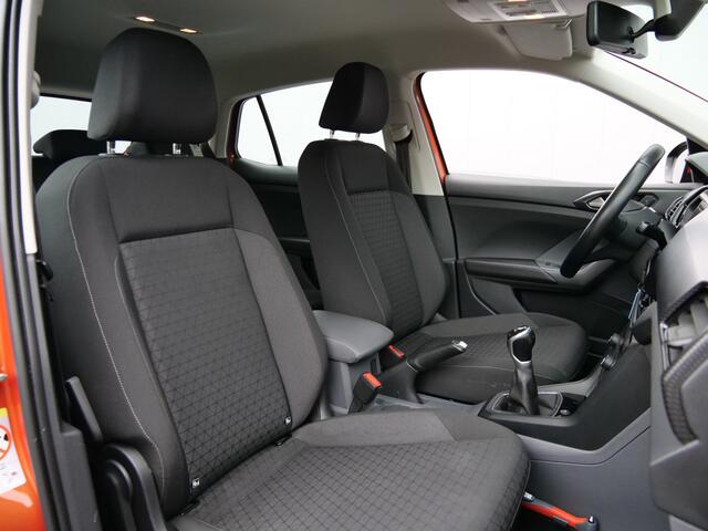 Volkswagen T-Cross 1.0 TSI Life 96 Pk Apple Carplay / PDC / Trekhaak