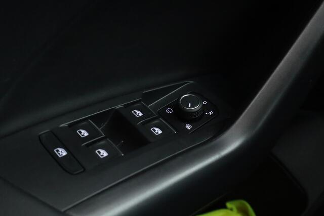 Volkswagen T-Cross 1.0 TSI Goal DSG | Apple CarPlay | Adapt. Cruise | Navi | Stoel. verw. | Camera |