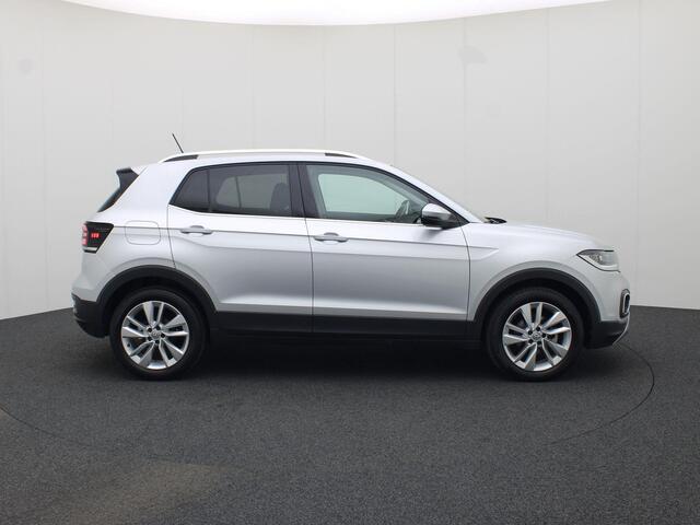 Volkswagen T-Cross 1.0TSI/115PK Style DSG · Apple Car Play · Navigatie · Camera + Parkeersensoren · Stoelverwarming