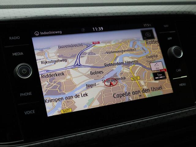 Volkswagen T-Cross 1.0TSI/115PK Style DSG · Apple Car Play · Navigatie · Camera + Parkeersensoren · Stoelverwarming