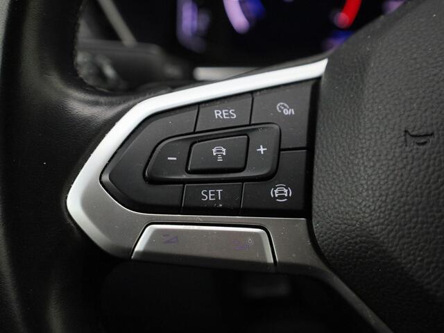 Volkswagen T-Cross 1.0TSI/115PK Style DSG · Apple Car Play · Navigatie · Camera + Parkeersensoren · Stoelverwarming