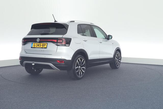 Volkswagen T-Cross 1.0 TSI Style Trekhaak Camera Keyless Virtual Cockpit Navigatie Adaptive Cruise