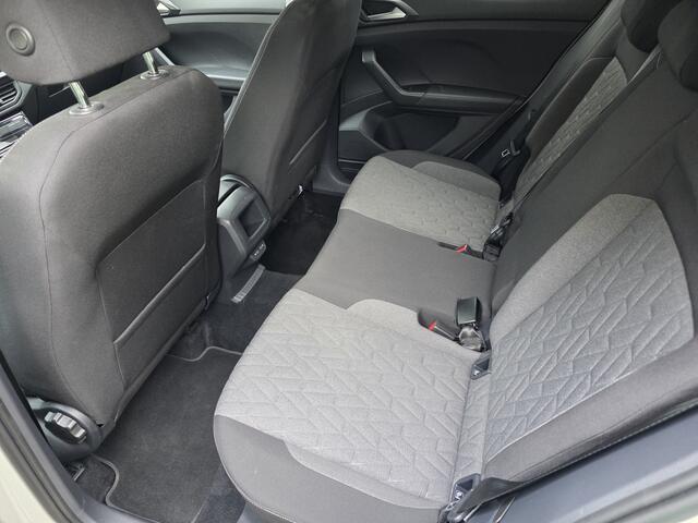 Volkswagen T-Cross 1.0 TSI Life Edition |NAVI|CARPLAY|
