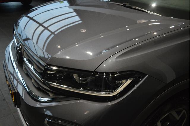 Volkswagen T-Cross 1.0 TSI 3X R-LINE cruise app connect camera trekhaak !!
