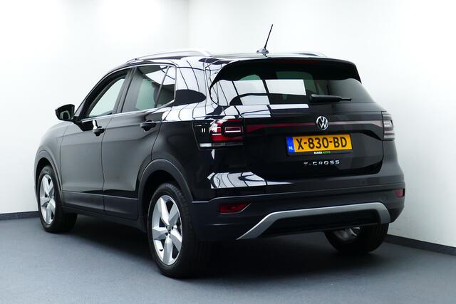 Volkswagen T-Cross 1.0 110pk TSI Style. Virt Cockpit, Camera, Adaptief Cruise, StoelVerw, 17"LMV