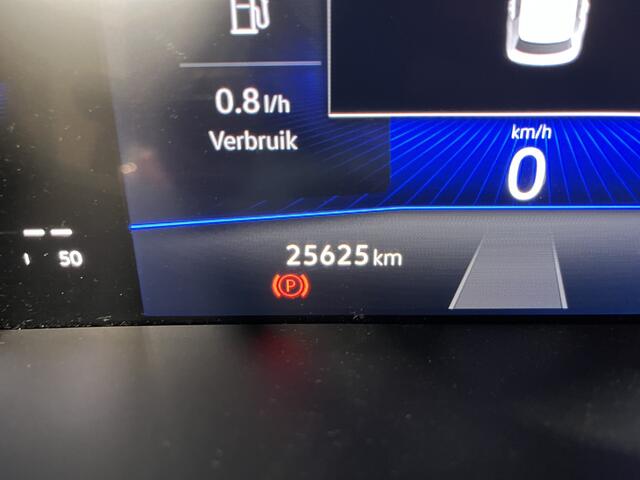 Volkswagen T-Cross 1.0 TSI Life Edition / GARANTIE TM 06-2028/ KEYLESS/ ADAPT. CRUISE/ DAB/ BLUETOOTH/ APP CONNECT/ PARK SENSOREN + CAMERA/ CLIMA/ LED/ 17'' LMV