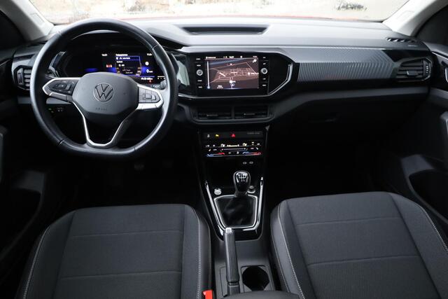 Volkswagen T-Cross 1.0 TSI Life 70KW/95PK, Life, automatische airco, PDC voor en achter, Comfort pakkket, Multimedia pakket Black Design pakket