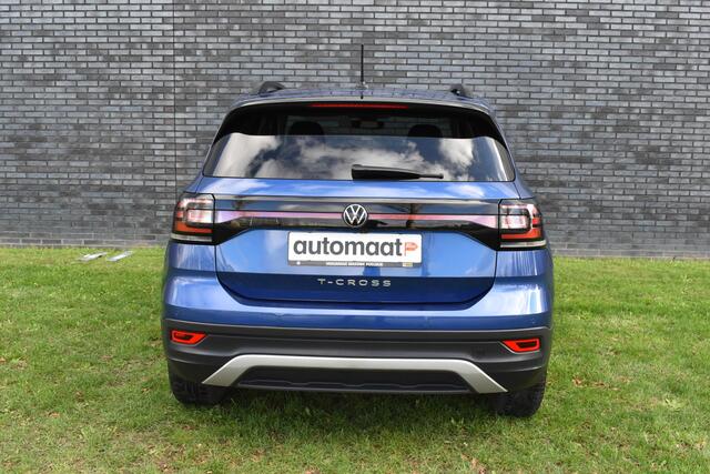 Volkswagen T-Cross 1.0 TSI Life Stoelverwarming Navigatie Automaat Parkeer camera Btw auto Carplay