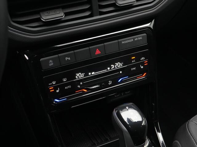 Volkswagen T-Cross 1.5 TSI 150 pk DSG R-Line Edition | IQ Light | Trekhaak | Stoelverwarming | Achteruitrijcamera | Adaptive Cruise | Carplay | 17 inch