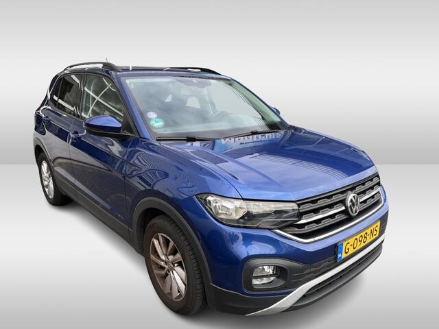 Volkswagen T-Cross 1.0 TSI Life Navigatie / App Connect / Lane- en Side assist / Climatronic / LM Velgen 16" Adaptive Cruise Control