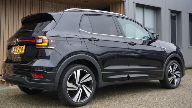 Volkswagen T-Cross 1.0 TSI 110pk DSG 3x R-Line Virtual Cockpit 18inch LM Keyless A-Camera Adaptive Cruise *VW Drive Select* 65342km!