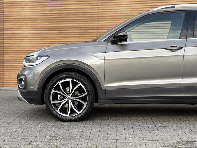Volkswagen T-Cross 1.0 TSI Style Parkeerhulp V+A / Carplay / Navigatie