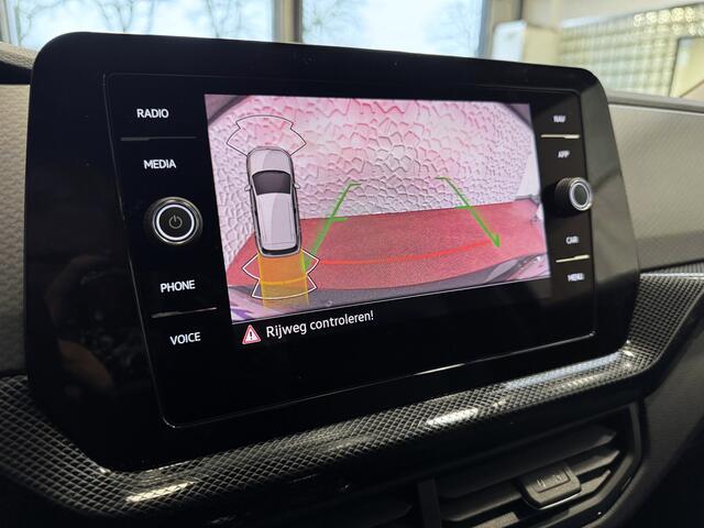 Volkswagen T-Cross NIEUWE AUTO / 150PK 1.5 / MODEL 2025 LED V+A CAMERA DIG.COCKPIT PRO STOELVERW KEYLESS P-ASSIST "Volkswagen rijden begint bij Topautos.nl - 75 topmodellen direct op voorraad!"