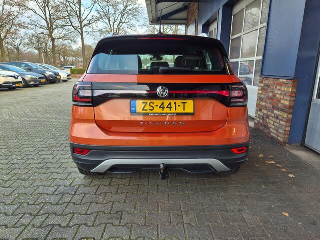Volkswagen T-Cross 1.0 TSI STYLE BNS R AUTOMAAT. TREKHAAK, 2X R-LINE, ALL IN Prijs.