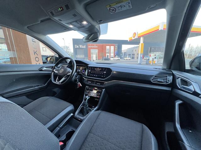 Volkswagen T-Cross 1.5 TSI Style Business R | Apple/ android carplay | DAB | Adaptieve cruise | Camera