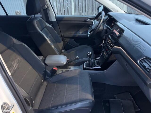 Volkswagen T-Cross 1.0 TSI STYLE