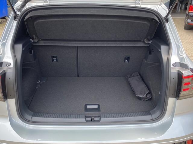 Volkswagen T-Cross 1.5 TSI DSG R-LINE TREKHAAK/CAMERA/CARPLAY/ACC/STOELVERW