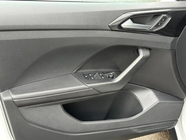 Volkswagen T-Cross 1.0 TSI DSG 116pk GOAL | Trekhaak | Navi | Led | 4-season | Dode hoek | Carplay | Stoelverwarming | Rijklaar incl. 1 jaar Bovag garantie