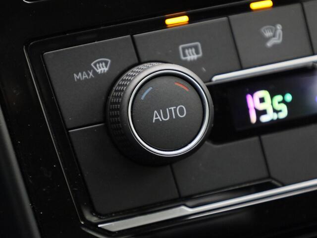 Volkswagen T-Cross 1.0TSI/95PK Life · Apple/Android Car Play · Parkeersensoren · Adaptive cruise control ·