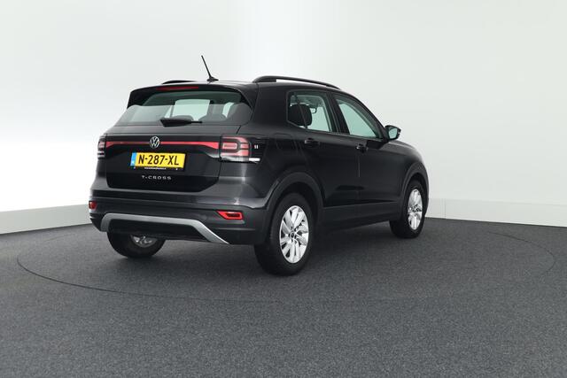Volkswagen T-Cross 1.0 TSI 95pk Life Navigatie Adaptive Cruise Airco