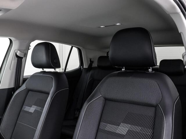 Volkswagen T-Cross 1.0 TSI 115pk DSG Style · Camera · Keyless · Apple/Android Car Play · P-Sensoren · Navigatie · Trekhaak · 18'' Inch ·