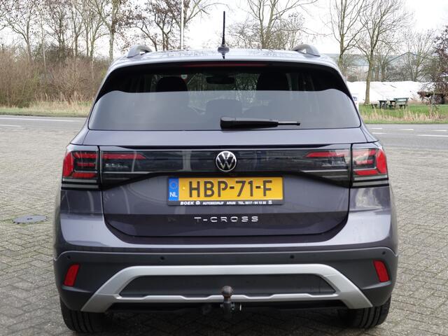 Volkswagen T-Cross 1.0 TSI Life Edition TREKH. | VIRTUAL | ECC | ACC | STOELVERW.