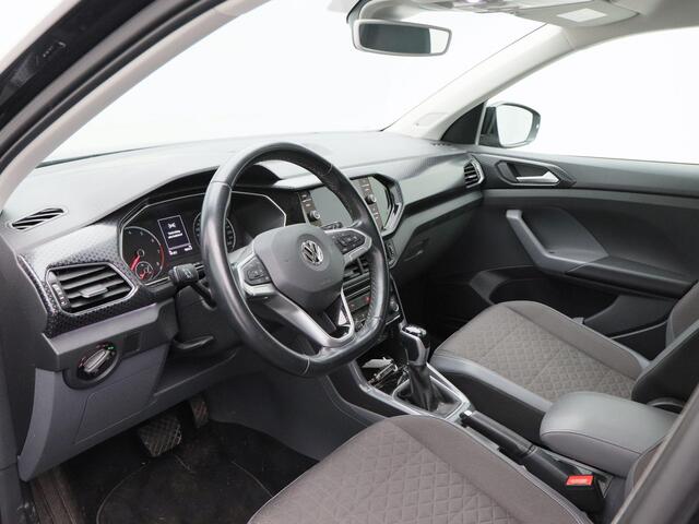Volkswagen T-Cross 1.0 TSi Style Automaat | Beats Audio | Adaptive Cruise | Trekhaak | LED | Parkeersensoren | CarPlay | 17 Inch | 99.281 Km