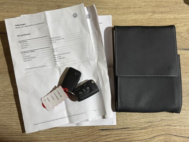 Volkswagen T-Cross 1.0 TSI R-Line | Automaat | Cruise control adaptief | Virtual cockpit