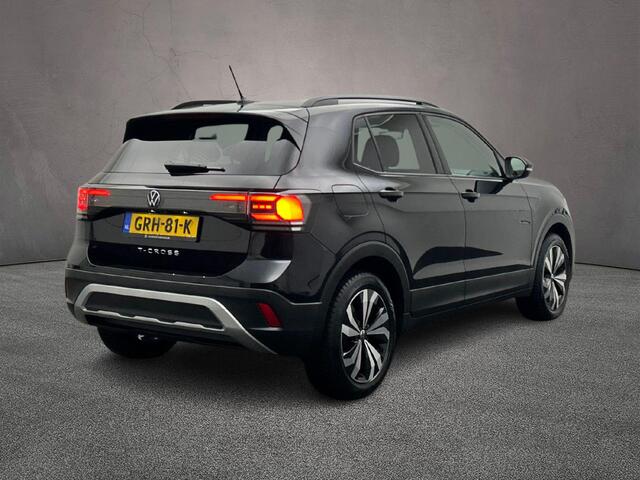 Volkswagen T-Cross Life Edition 1.0 TSI 95pk Adaptive cruise control, Achteruitrijcamera, LED koplampen, App connect, DAB, Radio, Bluetooth, Airco, Parkeersensor achter