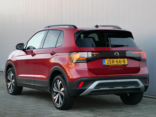 Volkswagen T-Cross 1.0 TSI Life Edition 116 Pk Automaat DAB / Apple Carplay / Camera / PDC